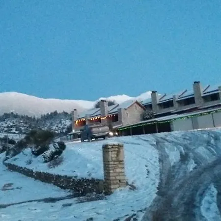 Mezonetes Helmos Apartmán