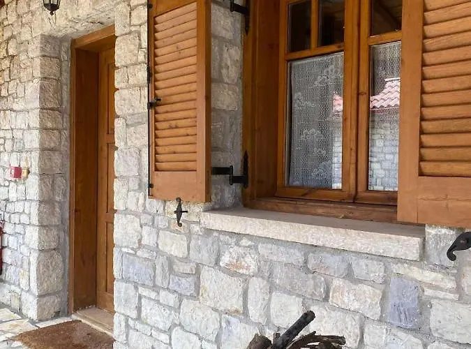 Apartman Mezonetes Helmos *