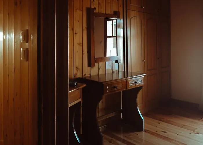 Mezonetes Helmos Apartman Áno Luszí