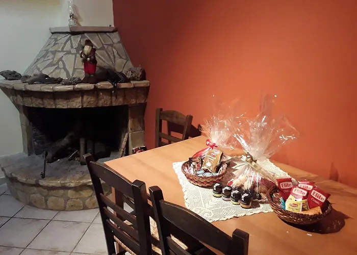 Apartman Mezonetes Helmos *